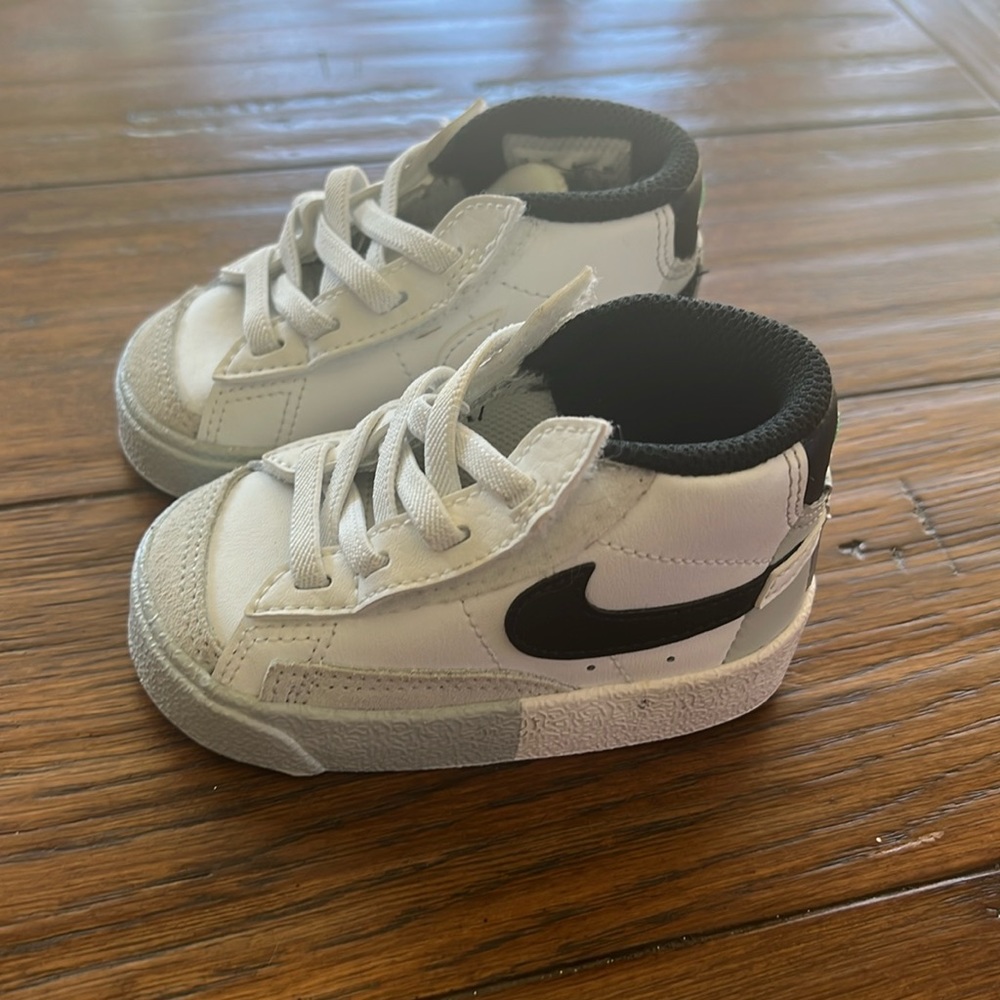 Baby Nike US 4c